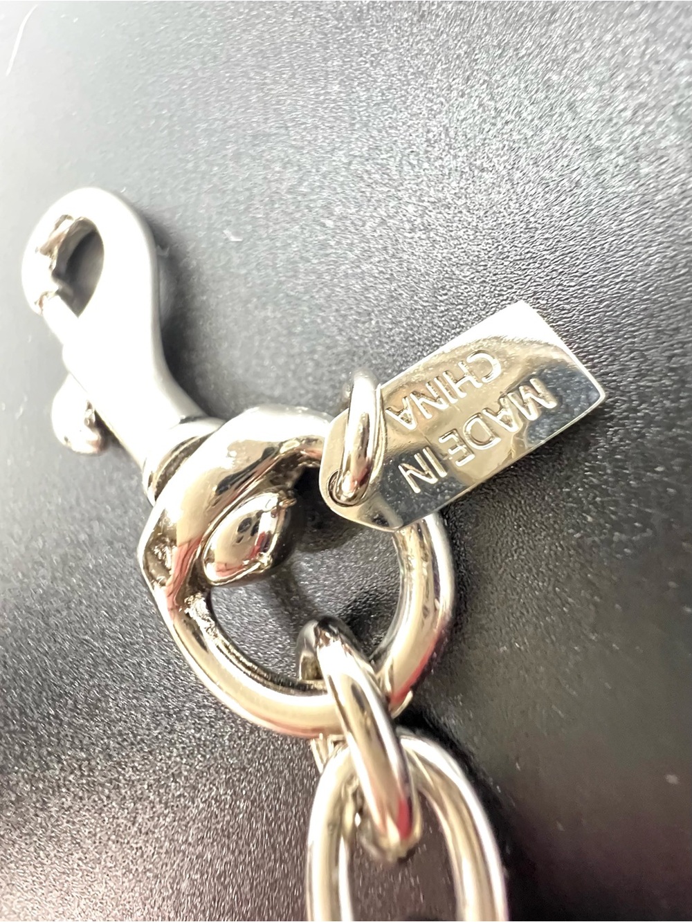 Coach Vintage Red Leather Embossed Signature Heart Key Fob Bag Charm - Picture 4 of 13
